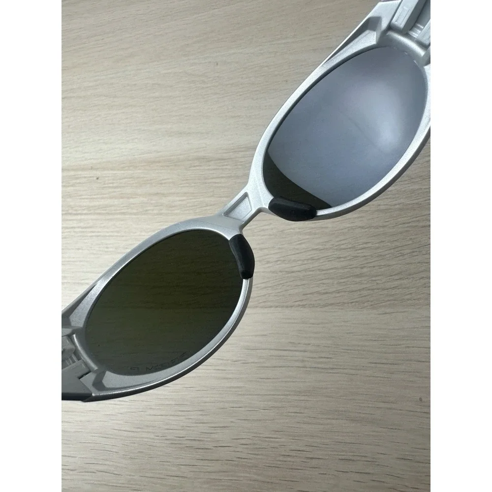 Oakley OO9438 Eye Jacket Matte Silver Frame/Blue Prizm Polarized Lenses